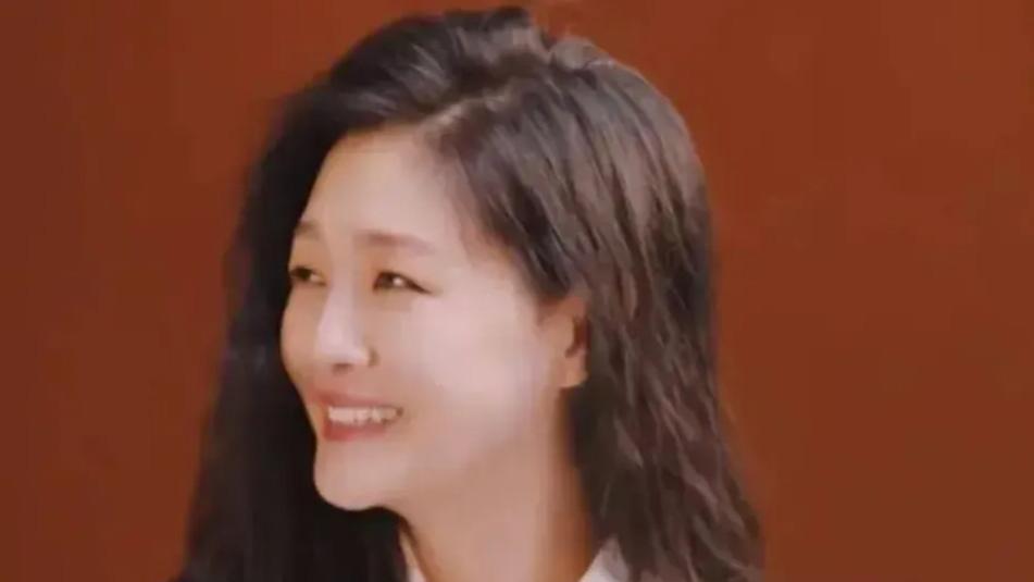 汪小菲马筱梅秀恩爱，具俊晔深夜晒照被群嘲？