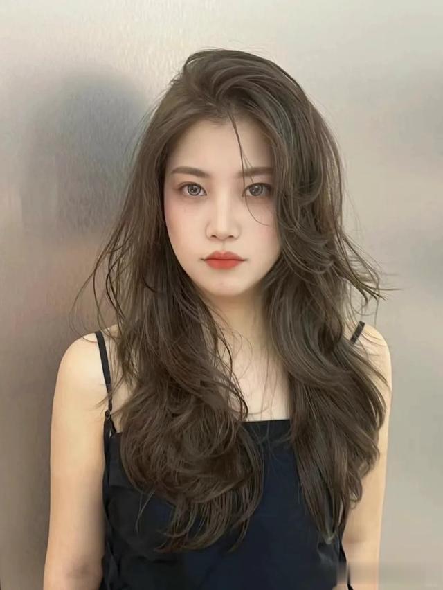 长发烫一烫，看着真时尚