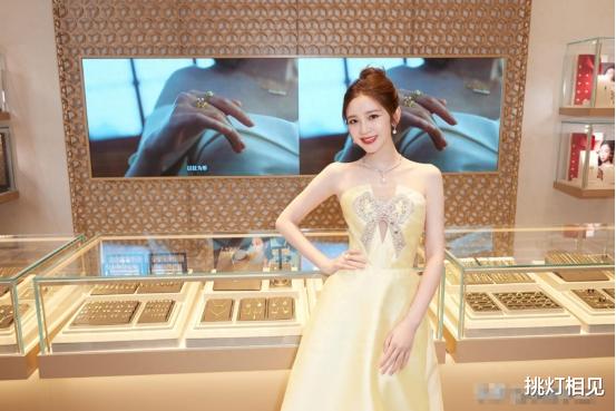 有种“整容”叫婚后的唐艺昕，老公张若昀没变化，她却像换了个人