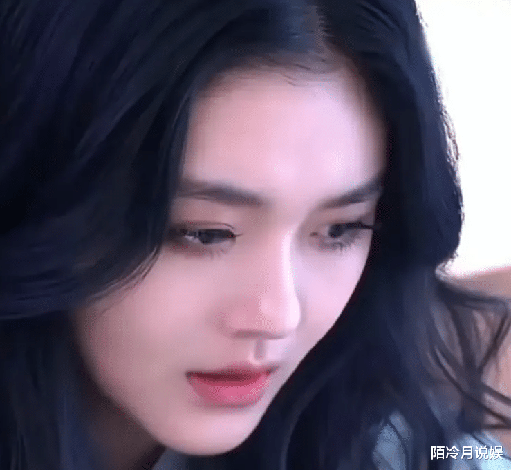 大S的反击?沉寂半月后胡律师被推至风口浪尖,竟只是为了面子?