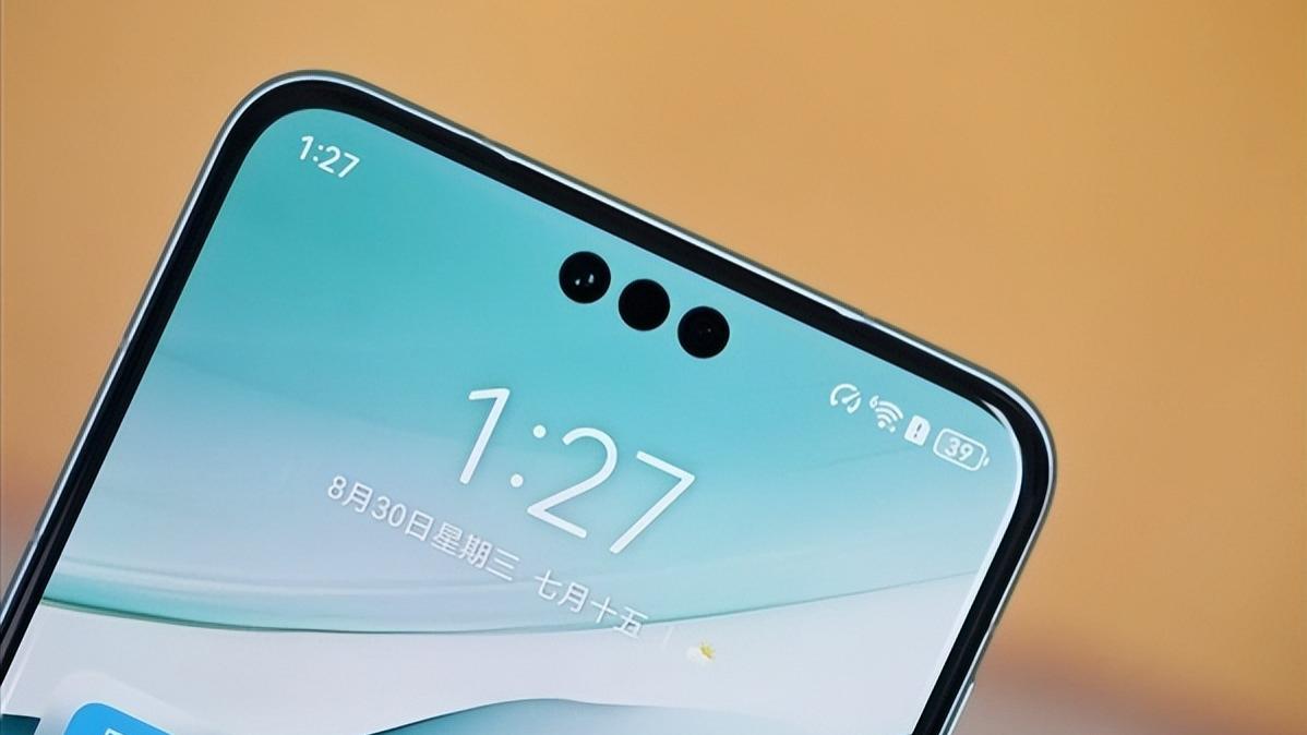 华为Mate70彻底大变样，外观把我整不会了