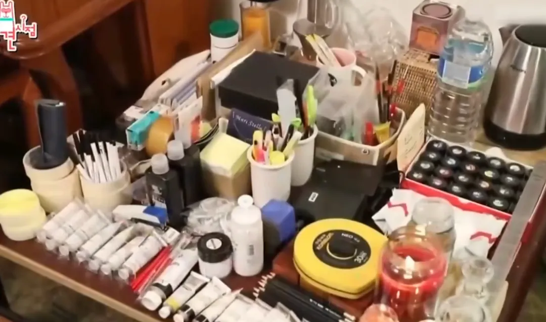 和前夫撕了5年后，39岁女星现状曝光：没有家、住车里、考研上岸