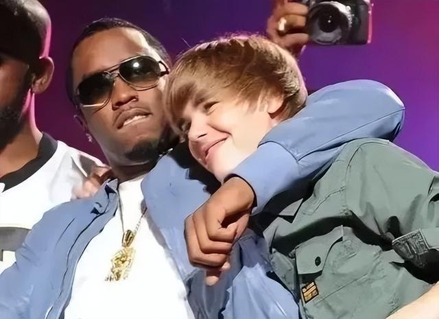 这次，吹牛老爹“底裤被扒光”，卢靖姗的话，终于有人信了