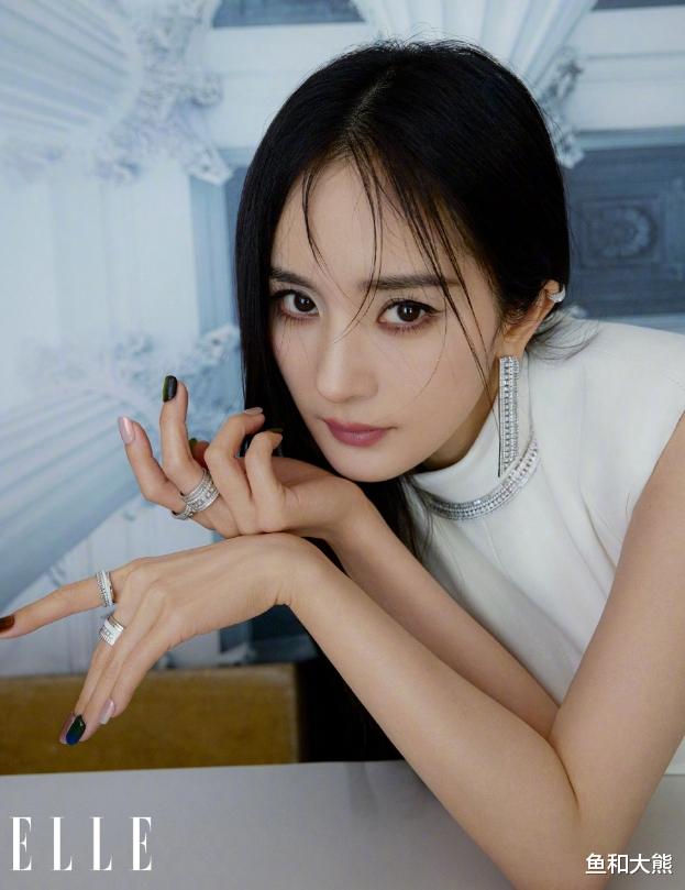 《酱园弄》戛纳阵容出炉,超员需自费,杨幂赵丽颖咖位高下立见!