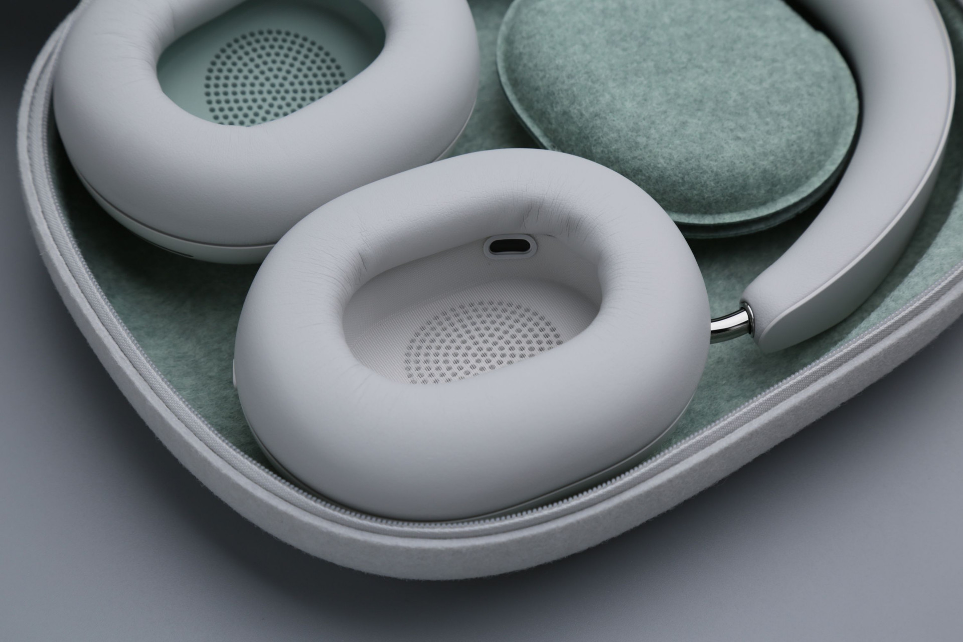 Sonos Ace:用3999元的顶级头戴式耳机是怎样一种体验?