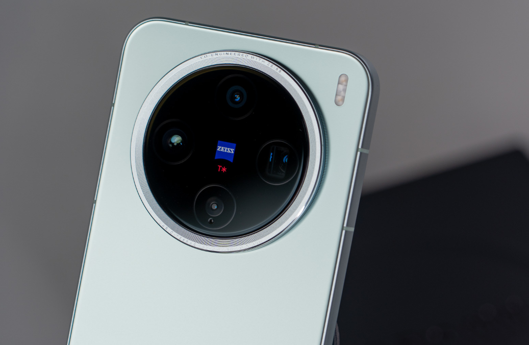 vivo優質“小鋼炮”，天璣9400+100倍變焦+1TB，好評率高達99%