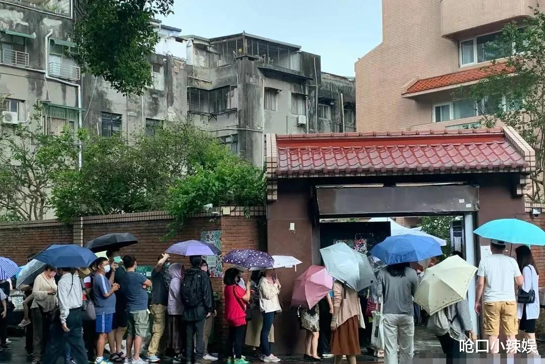 琼瑶翩然离世,其价值25亿的梦幻可园已拆除,钱分给两家后代