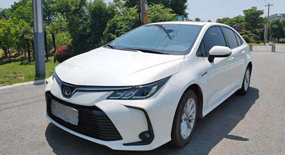 丰田“销量王”，老司机看好，12.28万跌至8万多，1.2T+油耗5.8L