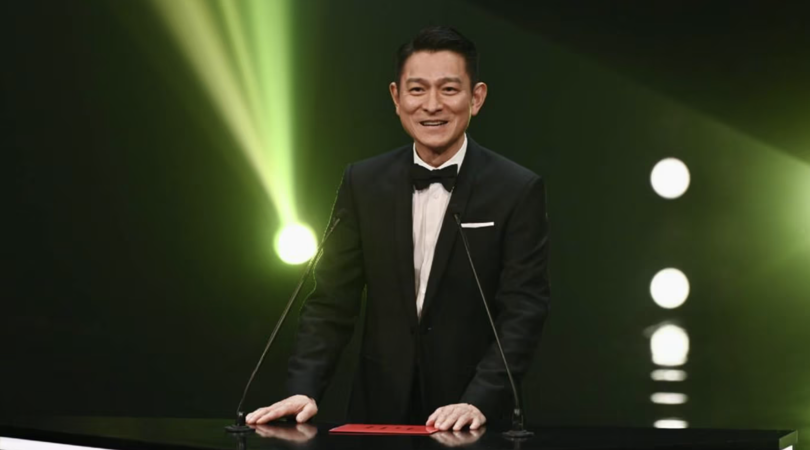 香港政府公布授勋名单　刘德华获颁银紫荆星章