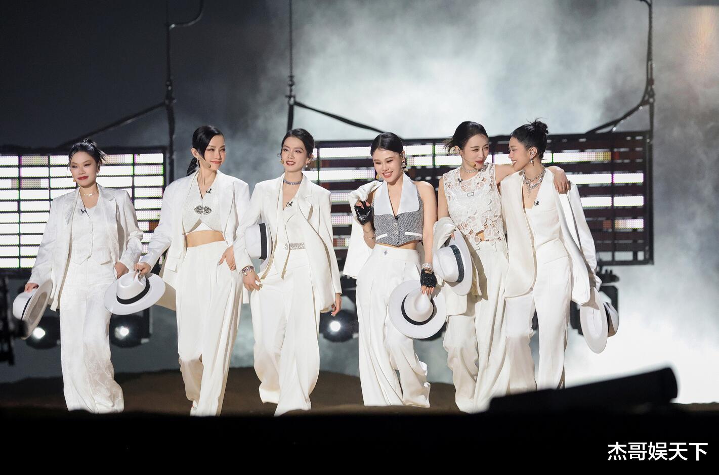 《浪姐5》四公排名,4人逆袭,2人下滑,2人涨到头,3人无力回天