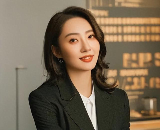 有这4个特征的领导，就是个小人，别再傻傻跟随，赶紧另谋出路！