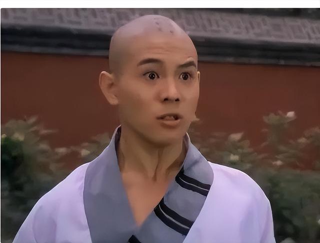 郑少秋的师傅、张国荣的干爹、有后宫“三十六房”？他什么来头？