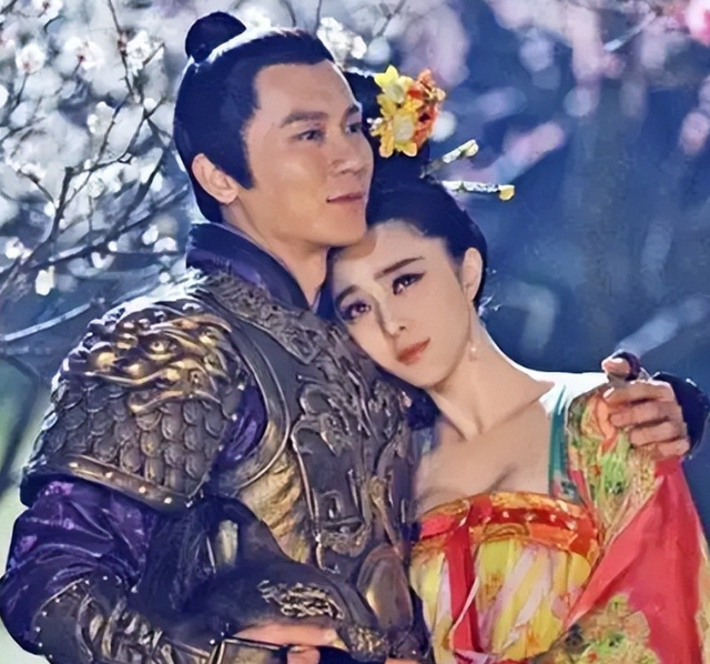 范冰冰新恋情实锤?与李晨分手五年,范冰冰公开认爱,全网恭喜