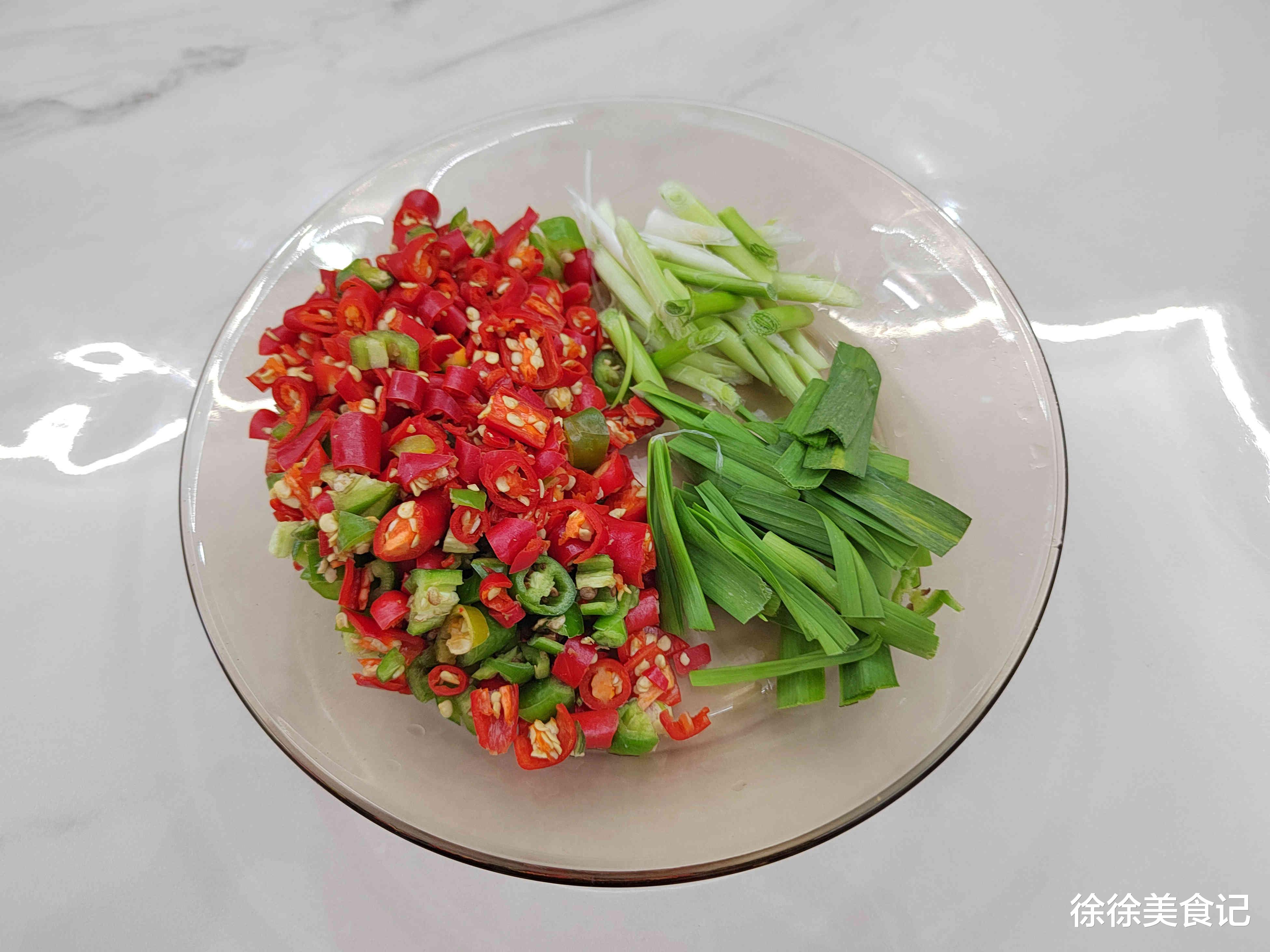 春天遇到它别手软，钙是牛肉的5倍，营养极高，孩子常吃个头猛蹿