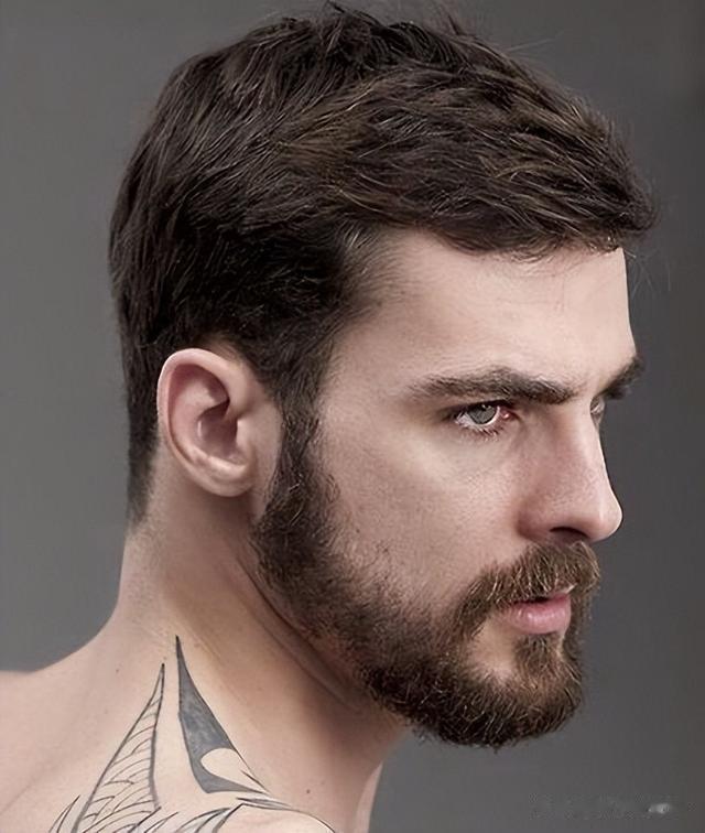 中年男士发型别乱剪,选这四种发型就对了,简单时尚有派头