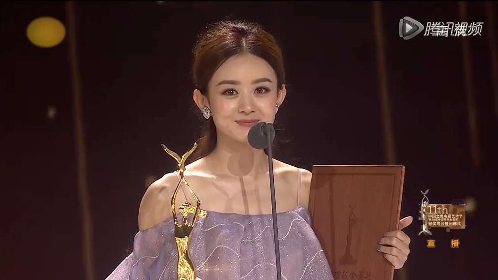 离婚3年后,37岁赵丽活成了最好的样子,深夜发文高调宣布喜讯