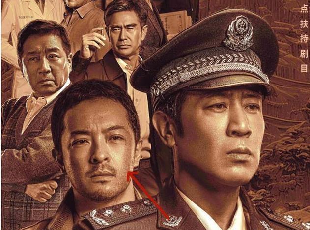 与曾黎分手后4年不谈恋爱，娶小8岁女星却再度爆红，为何又离婚了