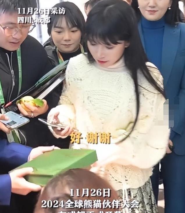 34岁李子柒生图曝光，脸部浮肿，鼻子肿大，身材臃肿像老阿姨！