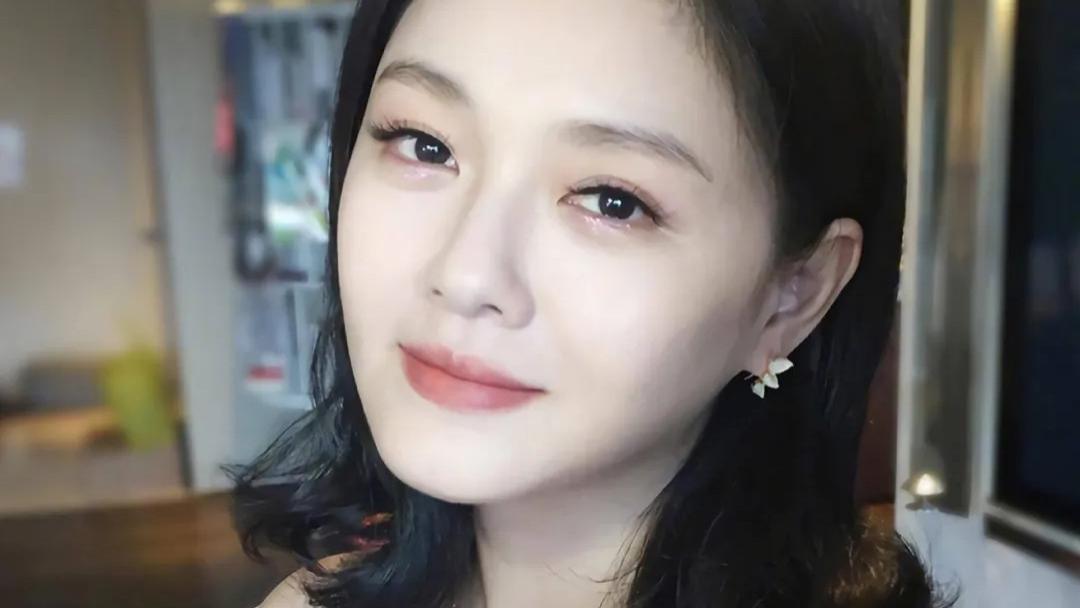 大S已经彻底被榨干了。