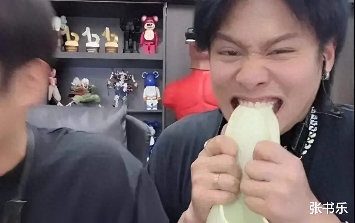 小杨哥的泼天流量,被谁抢走了