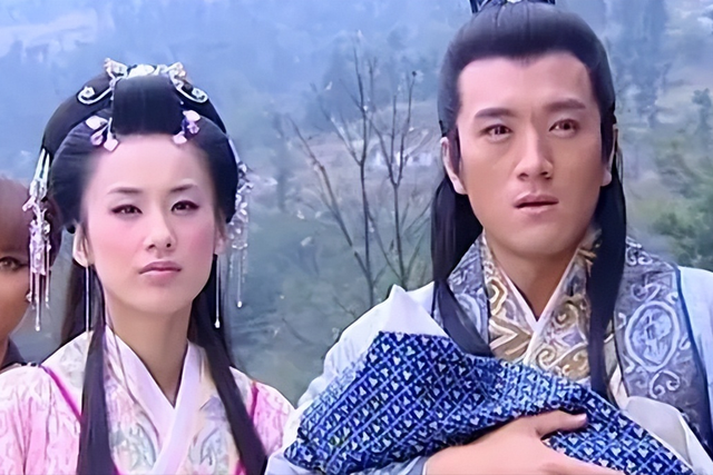 藏了八年才公开身份,一年两亿零花钱,她的故事远比你想得更精彩