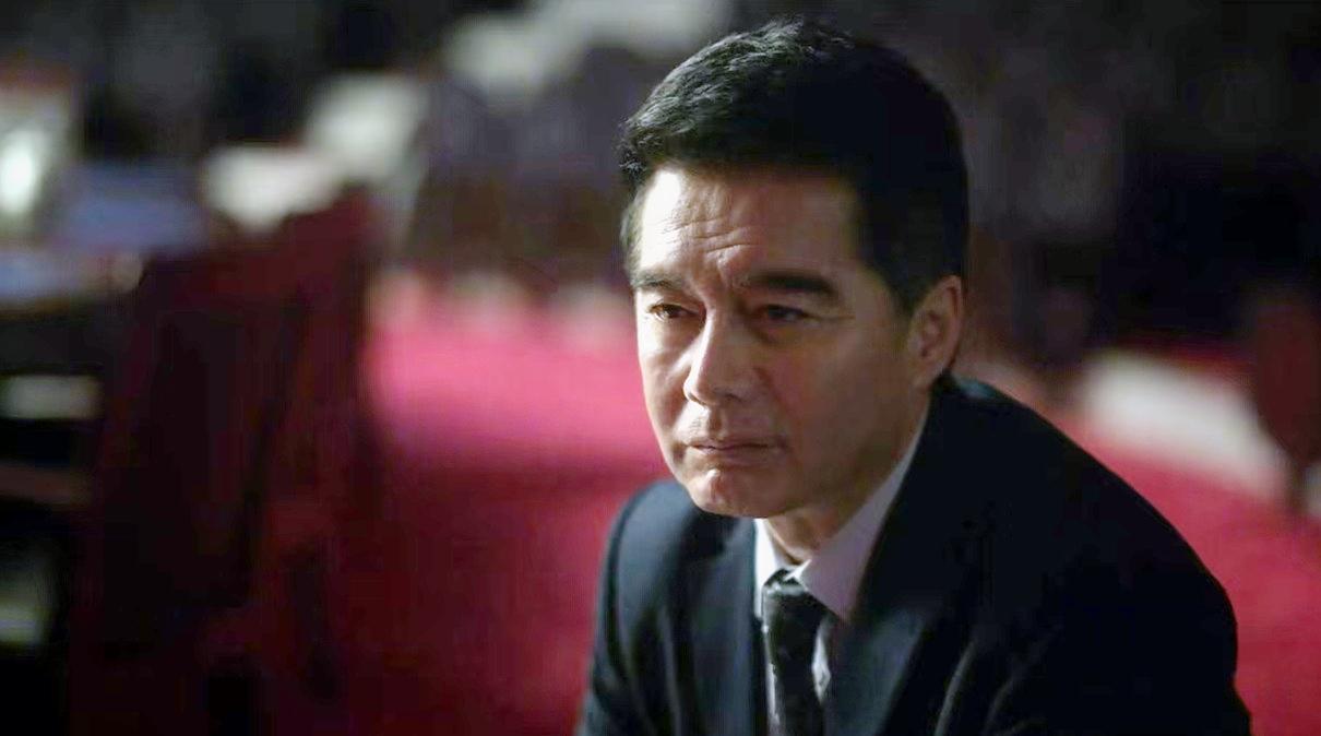 把所有人都骗了!《前途无量》最聪明的人:不是陈行远,不是邱老