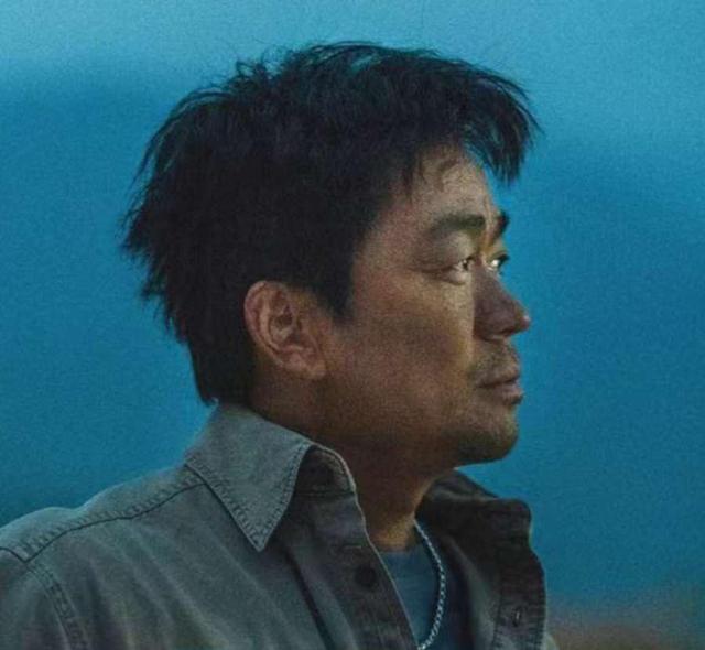 王宝强又倒大霉!送走马蓉又遇冯清,一辈子都栽到“女人坑”里?