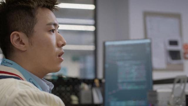 《凡人歌》直到那隽隐瞒没公德心,她才知,自己只是发泄性工具