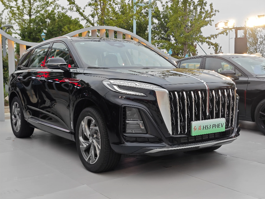 向比亚迪宋PLUS宣战！豪华插混SUV续航1000Km，比燃油版还便宜