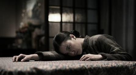 宋佳：我跟张嘉益拍《悬崖》，是有一点不开心的，被养得圆圆肉肉