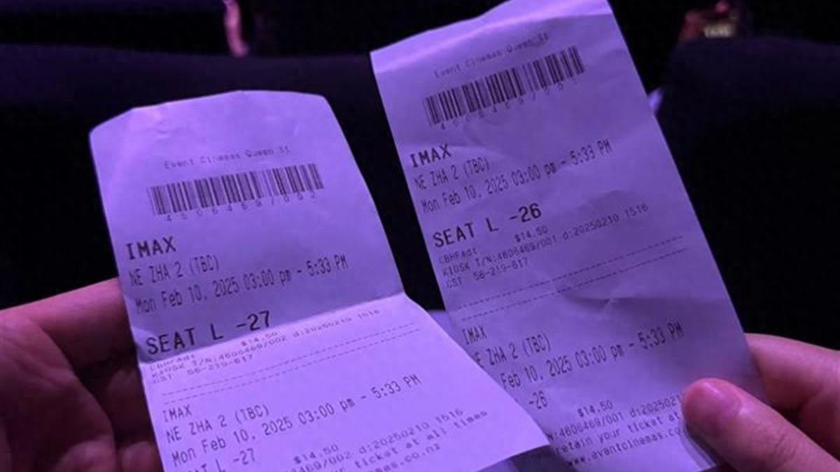 新西兰观众谈《哪吒2》热映：《美国队长4》来了，IMAX厅照样有吒儿