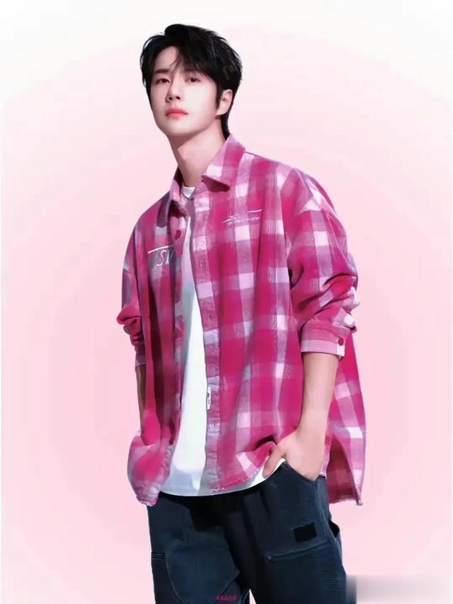 跨年晚会一夜，最帅男艺人洗牌，酷盖登顶，于适第9嘉伦第8李现6