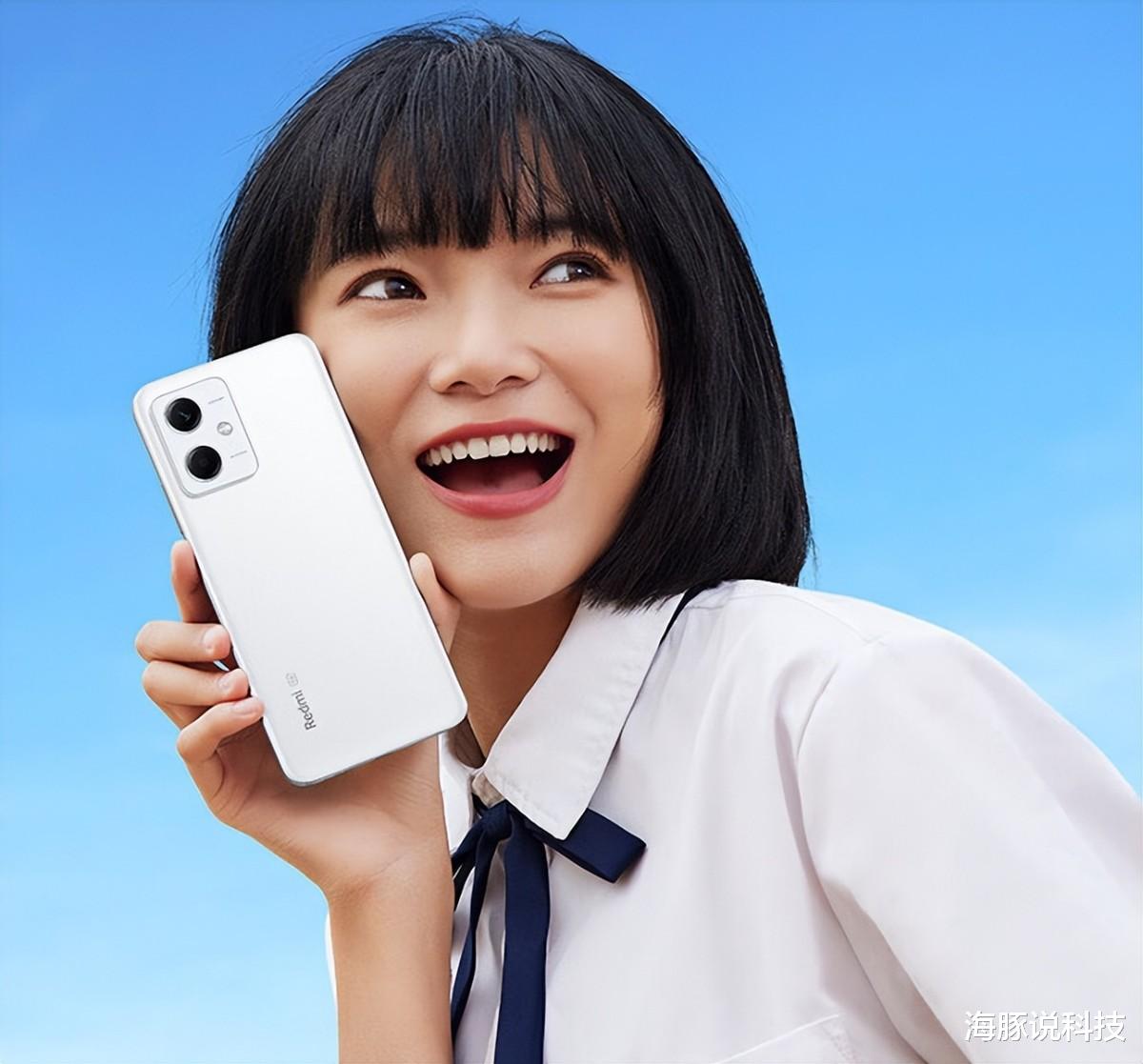 “價格屠夫”，跌成699元，5000萬影像+120Hz高刷屏+5000mAh