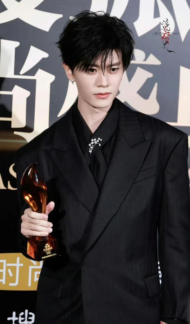 星光大赏来袭，最帅美男洗牌，李现登顶，吴磊第8成毅4林更新第2