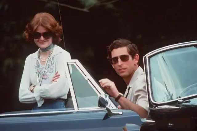 查尔斯与戴安娜亲姐姐约会照曝光，原来当年戴安娜才是“备胎”！