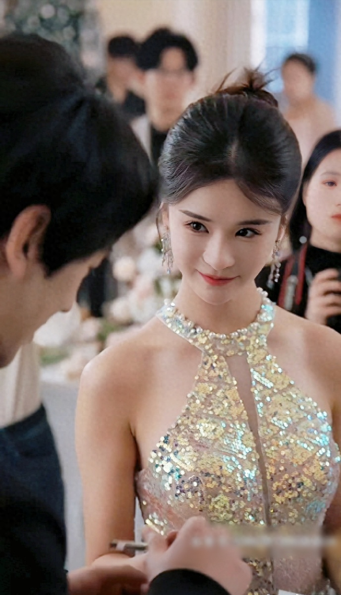 短剧圈身高170以上的6位顶级气质女神！个个都是肤白貌美大长腿！