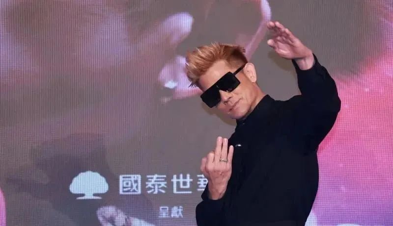 郭富城5年后再度登台！3.3万张演唱会门票一开卖即被抢购一空