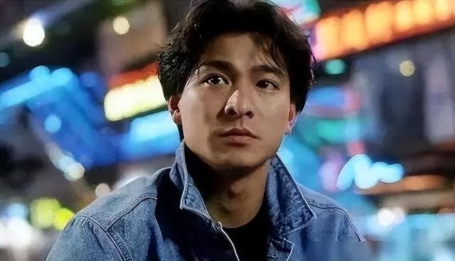 “风水轮流转”，细扒香港“四大天王”现状，才发现黎明太清醒