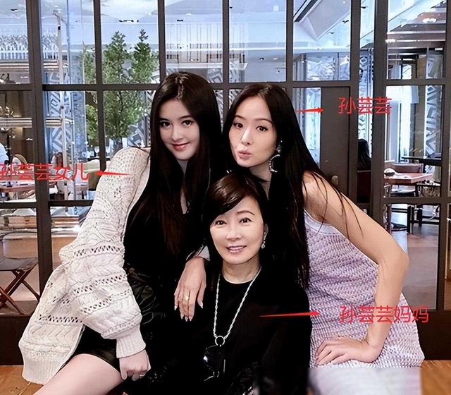 将“老公熬成爹”的5位女星,明明年龄差不多,看着却像两代人