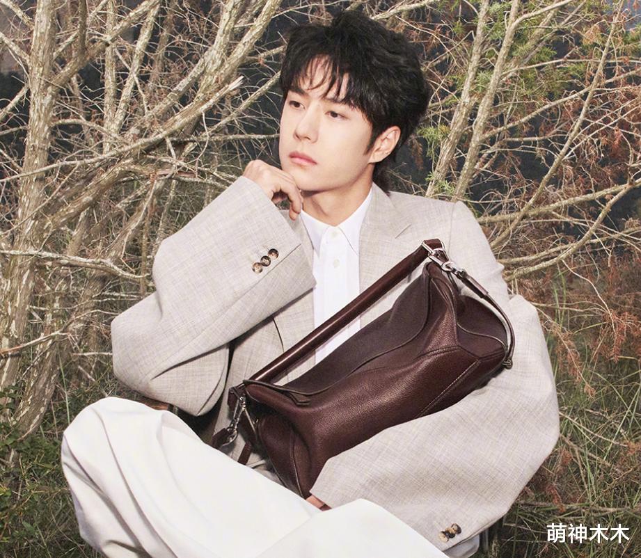 大批明星新年礼盒曝光!意外看出圈内地位,贾玲送了奢侈品代言