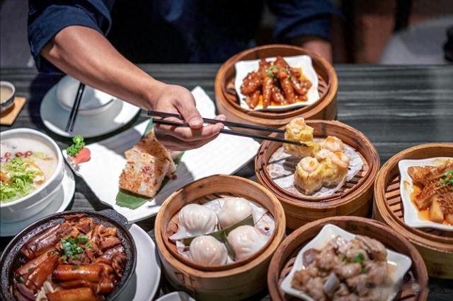 中国10大“美食之都”排名，您认可吗？讲讲我心中的十大美食城市