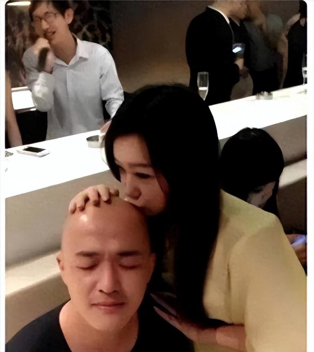 百花丛中过片叶都沾身，同时交往7个女友的包贝尔，可不简单！