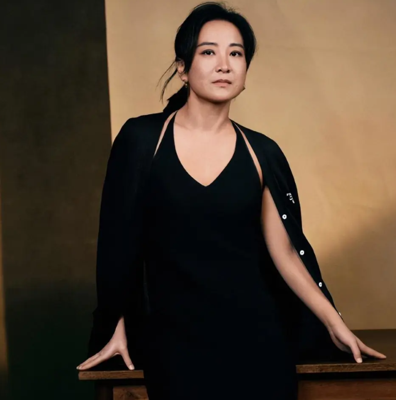 贾玲官宣单飞后，大碗娱乐艺人集体不续约！这下大碗要变小碗了