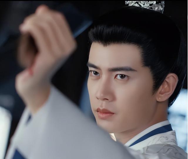 任嘉伦《流水迢迢》收视率杀疯了，弃剧网友越来越多，理由很一致