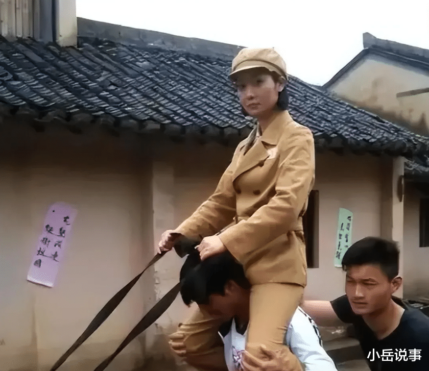 厚颜无耻！拿千万片酬却用三十多个替身，拍戏只会喊123，连骑马都骑人脖子