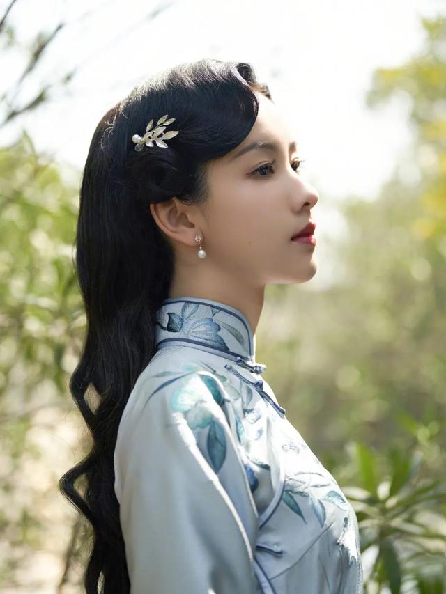 内娱最强“白月光”哪里变了?