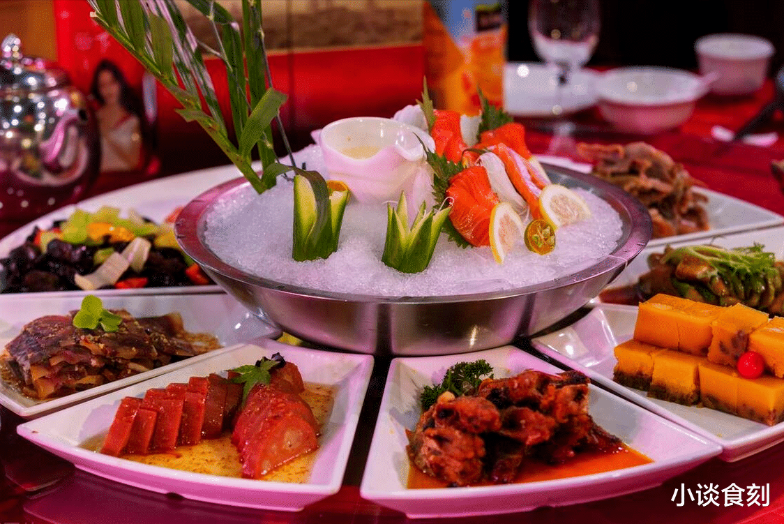 “升学宴”变“丢人宴”，请客15桌，来了8桌，网友：礼到就行