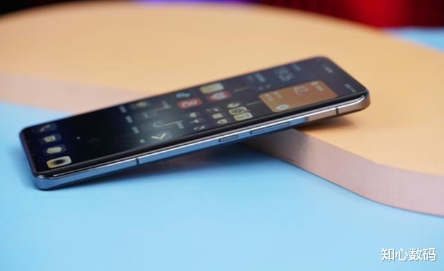 荣耀直接“亮剑”,商务高端机突降3741元,高端机沦为中档价