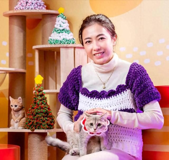 4年前,刘銮雄长子刘鸣炜,将财产转卖给甘比,如今才懂他的精明