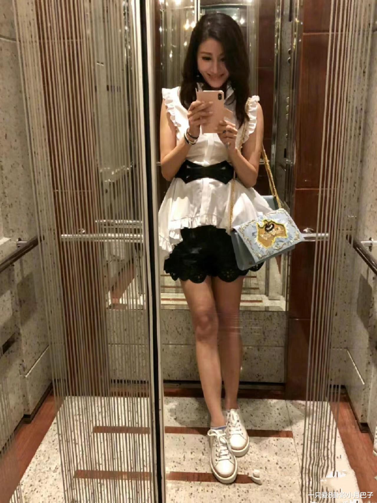 上帝给了她美貌却没有给她审美！盘点李嘉欣100套丑衣服，请避雷